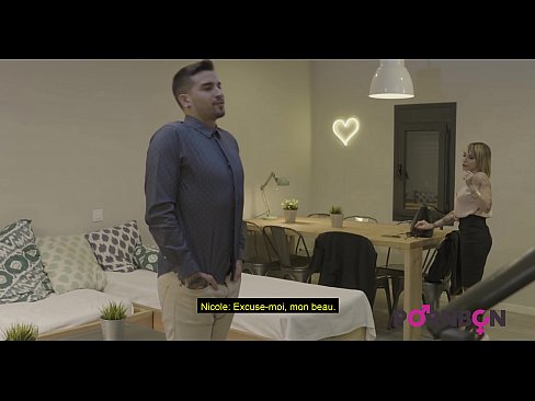 ❤️ PORNBCN 4K Uma mulher madura com mamas grandes quer ser um gigolo jovem fodido anal com um grande amortismo de broche de piça duro estilo cão de foder, lambendo o orgasmo da rata legendas francesas ❌ Porno vídeo em nós