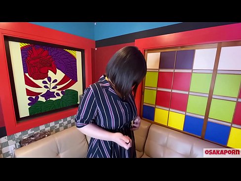 ❤️ O bonitinho japonês com mamas grandes masturba-se com brinquedos sexuais e tem um orgasmo. Ela fala numa entrevista sobre a merda da sua experiência. Mamas enormes e ratas peludas a gemer em voz alta. Osakaporn ❌ Porno vídeo em nós