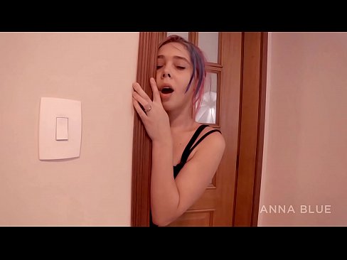 ❤️ Vinguei-me do meu irmão. Tive sexo com a sua namorada. vingança lésbica. ❌ Porno vídeo em nós